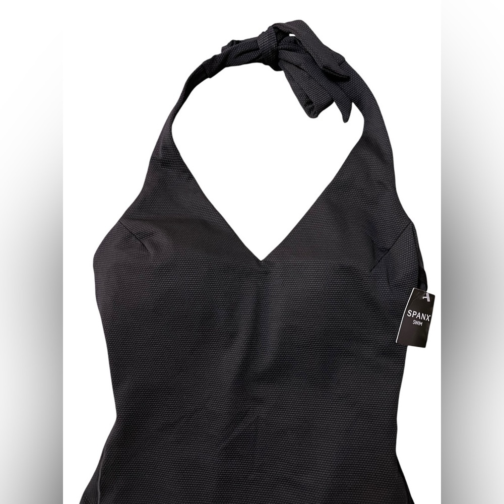 Spanx Pique Shaping Halter One-Piece Swimsuit, new with tags size medium - Picture 5 of 9